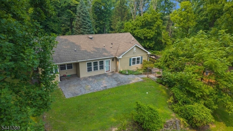 3 Walden Rd