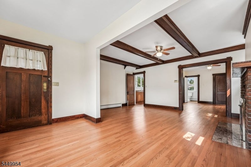 21 Broughton Ave 1