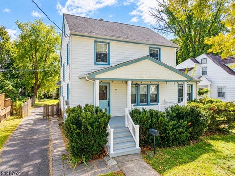 Photo for 429 2Nd St