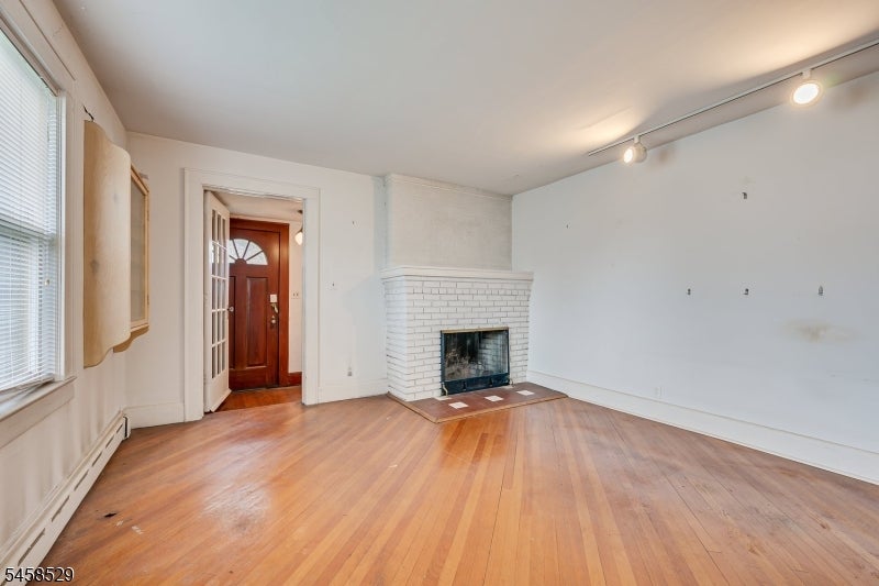 462 Union Ave