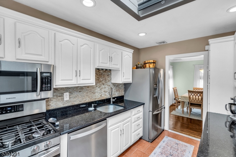 232 Milltown Rd