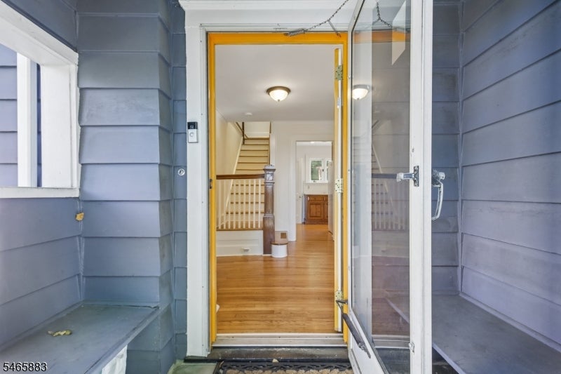 147 Glen Ave