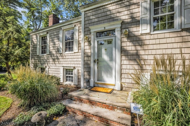 3 Deer Run Cir