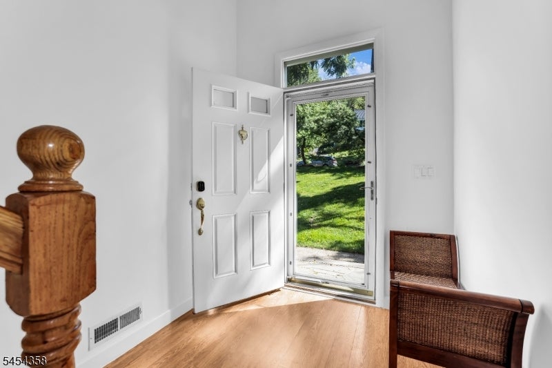 3 Deer Run Cir