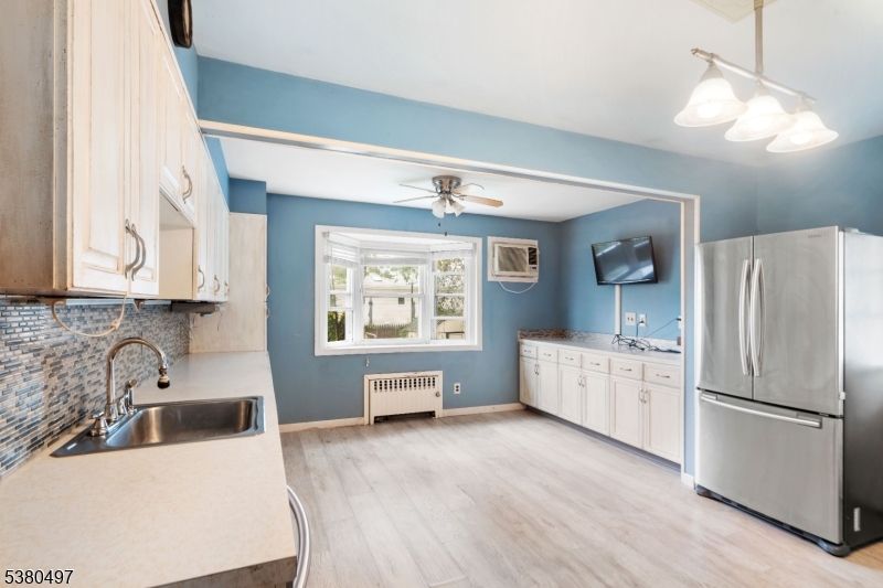 98 Avenue D