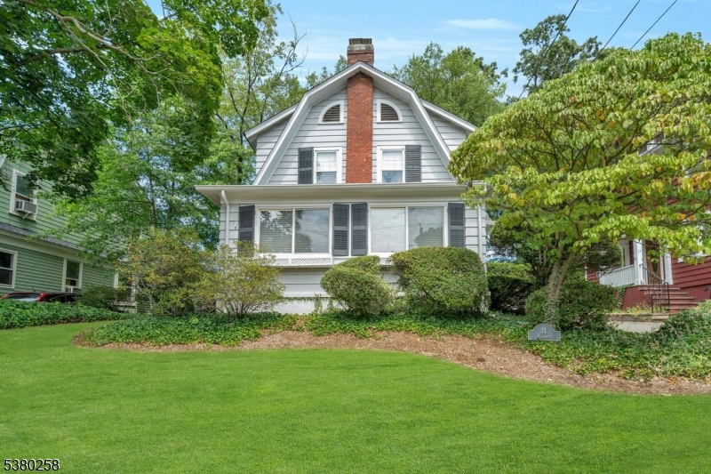 21 Richmond Ave