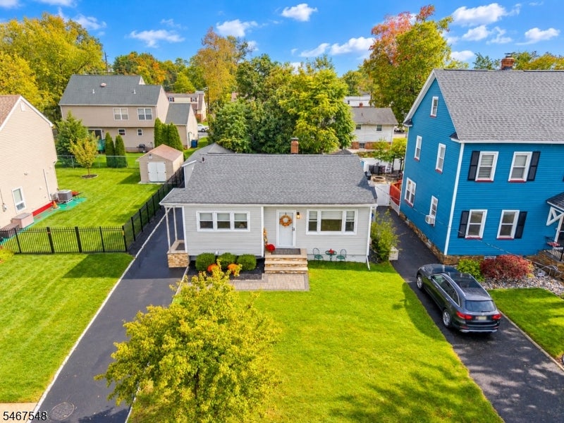 194 Wiley Ave
