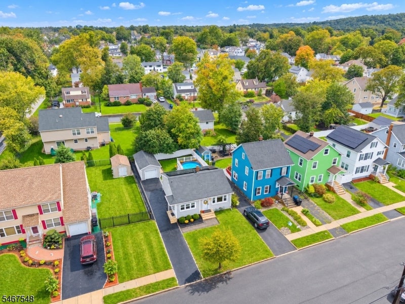 194 Wiley Ave