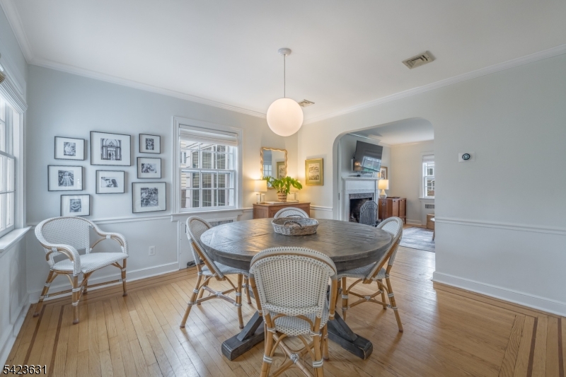 128 Canoe Brook Pkwy