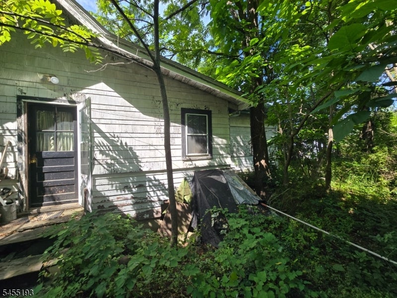 2 Hewlett Rd