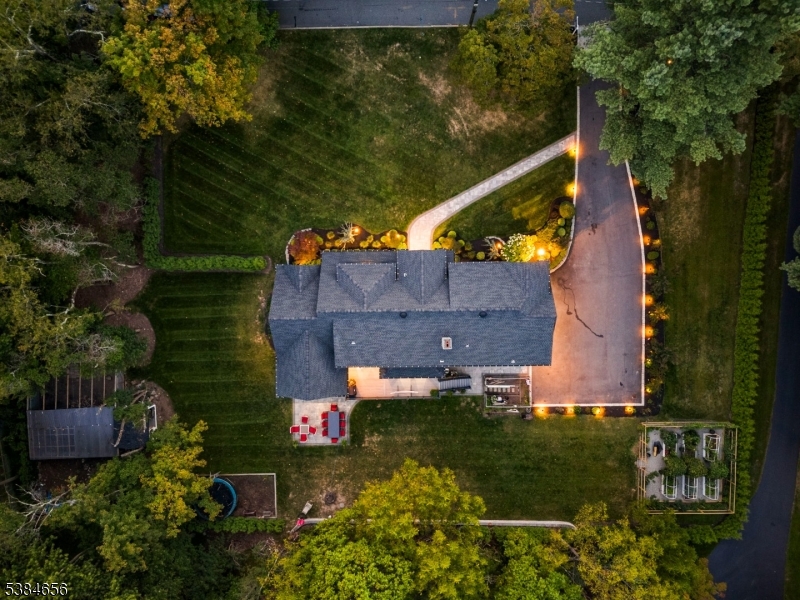 29 Old Chestnut Ridge Rd