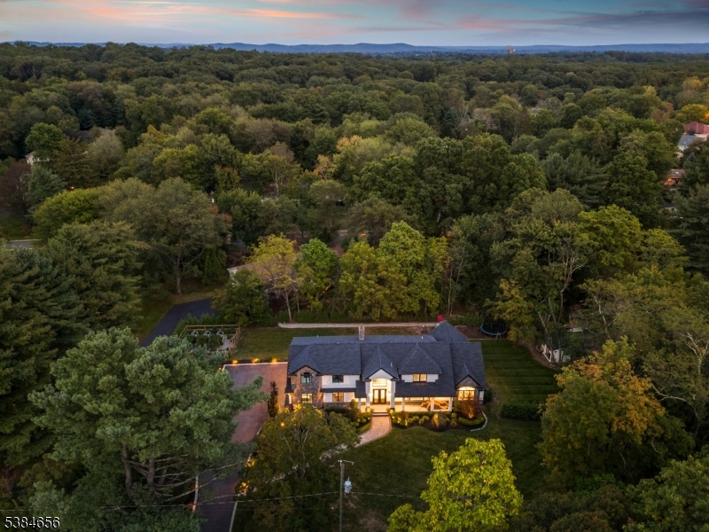 29 Old Chestnut Ridge Rd