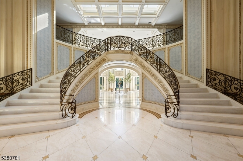 31 Rio Vista Dr