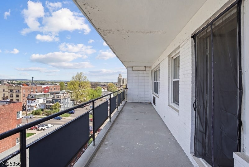 80 Passaic Ave 1E