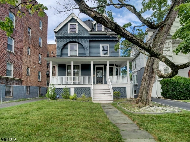 65 Glenwood Ave