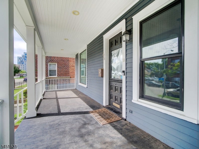 65 Glenwood Ave