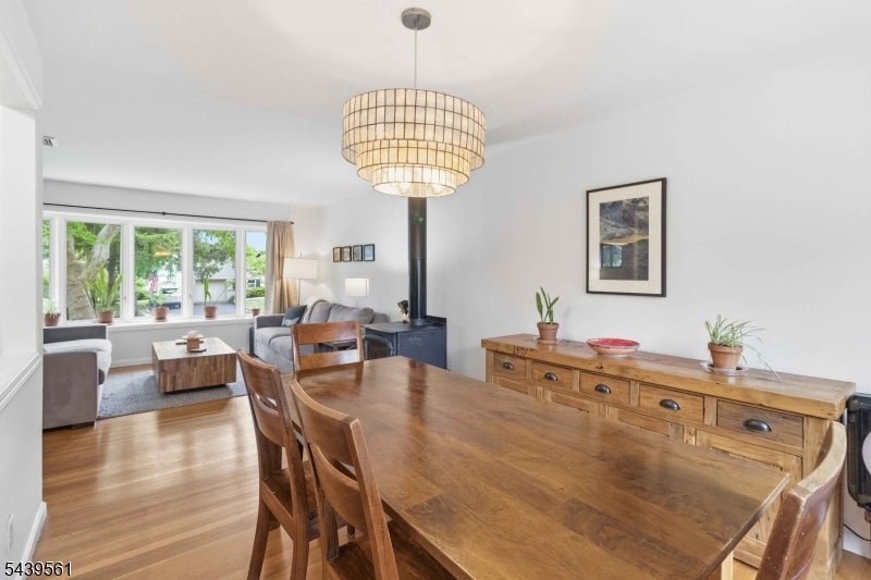 10 Cornell Pl