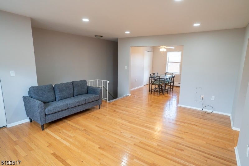 1126 Valley Rd 2A