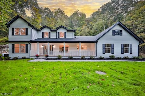 146 Rockaway Rd Tewksbury Twp. NJ 08833