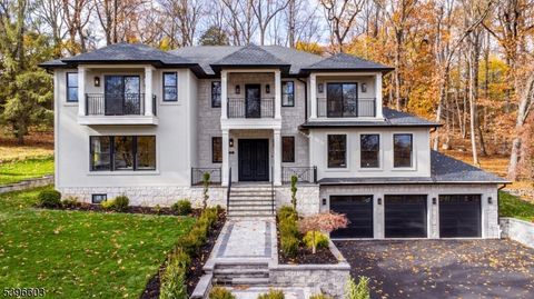 24 Cliffside Dr Livingston Twp. NJ 07039