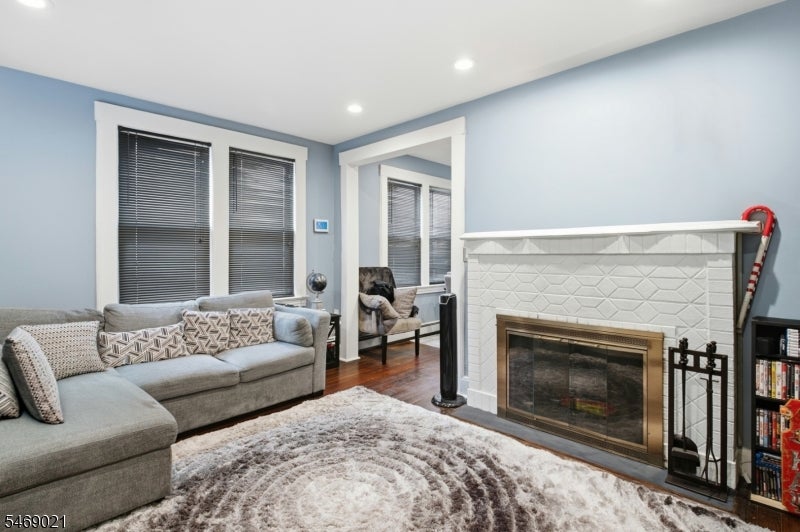 104 Brighton Ave