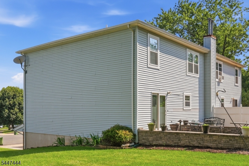 109 Lenape Trl