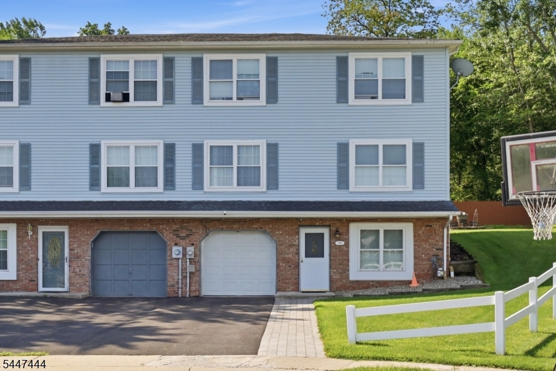 109 Lenape Trl