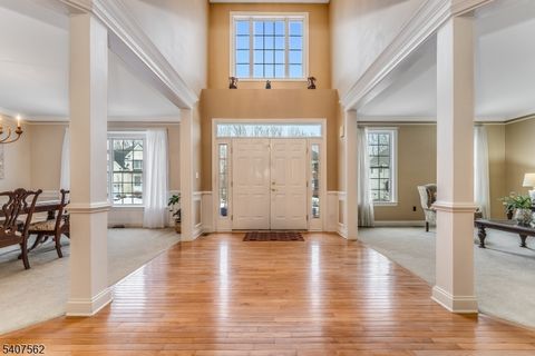 36 Crestview Dr Clinton Twp. NJ 08809