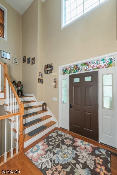 46 Decker Ave