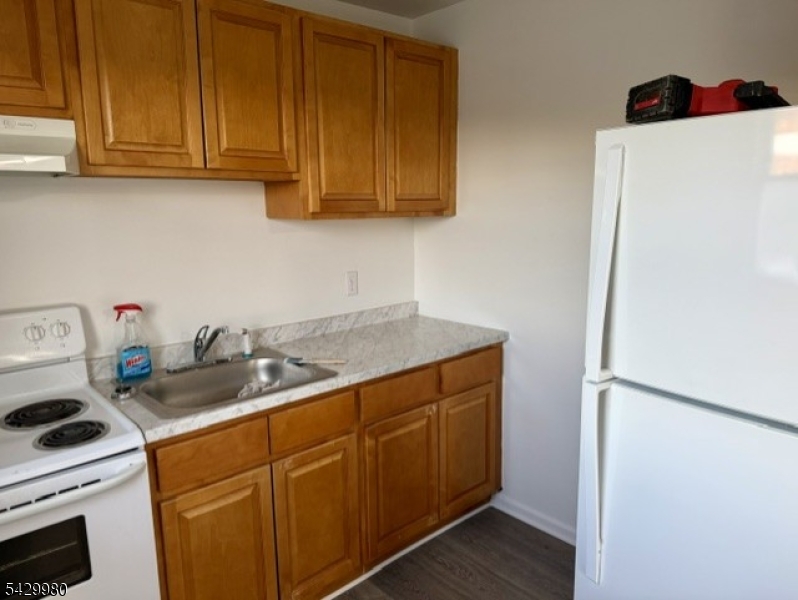 64 Mill St 1