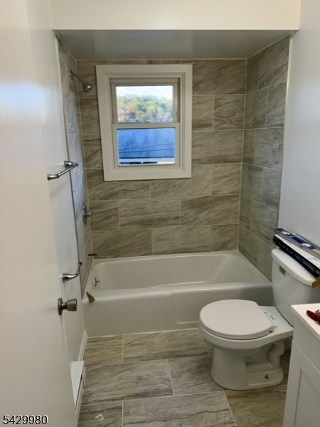 64 Mill St 1