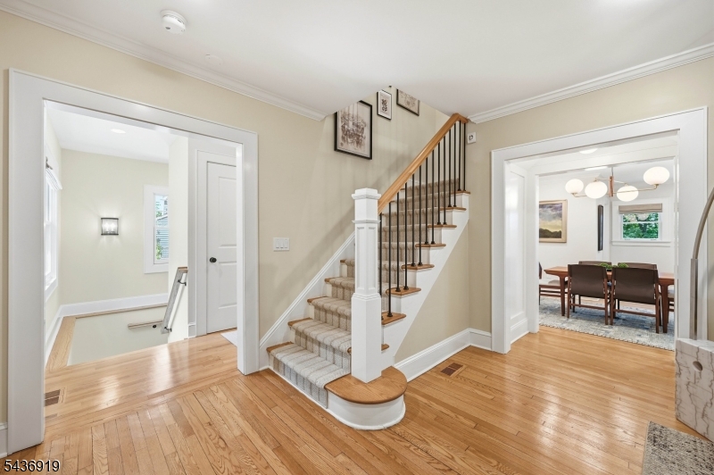 35 Sherman Pl