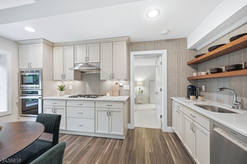 35 Sherman Pl