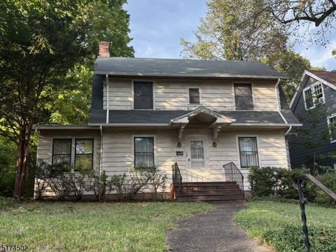 7 Nassau Rd Montclair Twp. NJ 07043