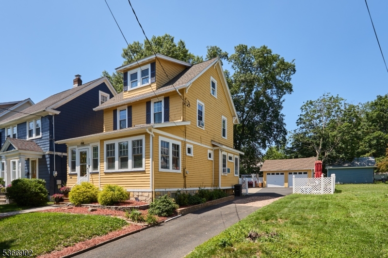 227 Parker Ave