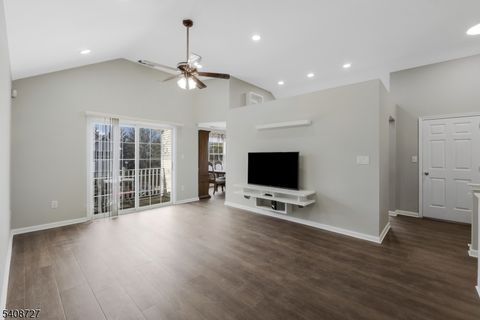 61 Waugh Ct Bridgewater Twp. NJ 08807