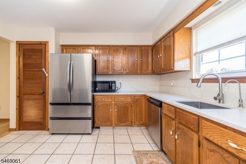 3504 Wellington Ct