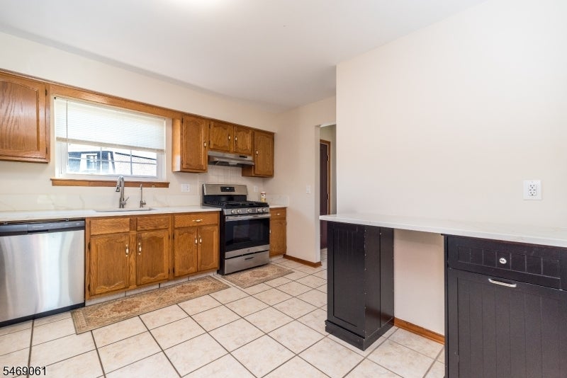3504 Wellington Ct