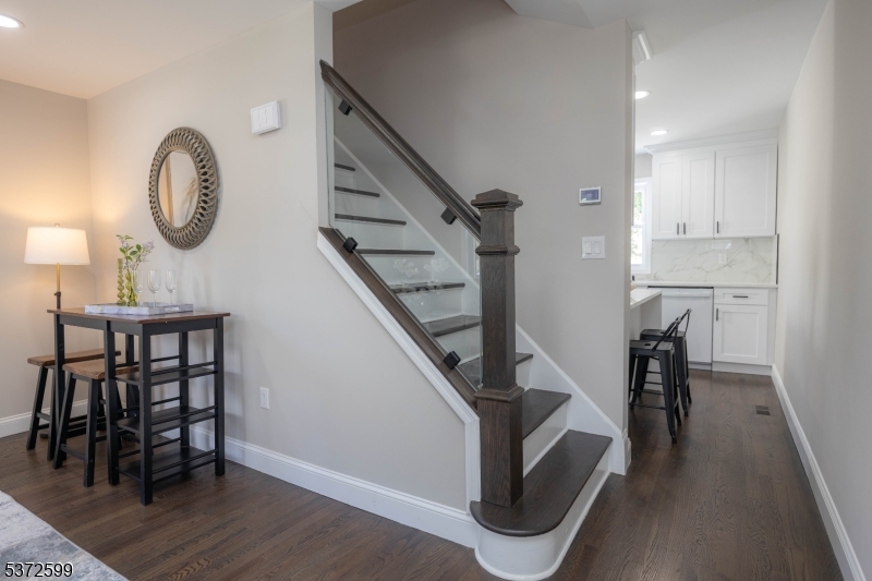 360 E Lake Ave