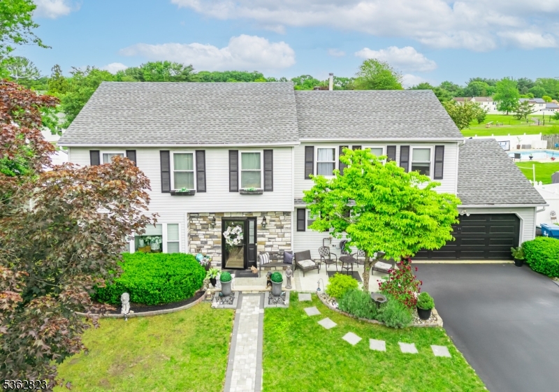 24 Higgins Rd