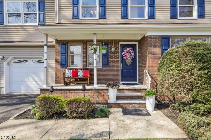 53 Salem St
