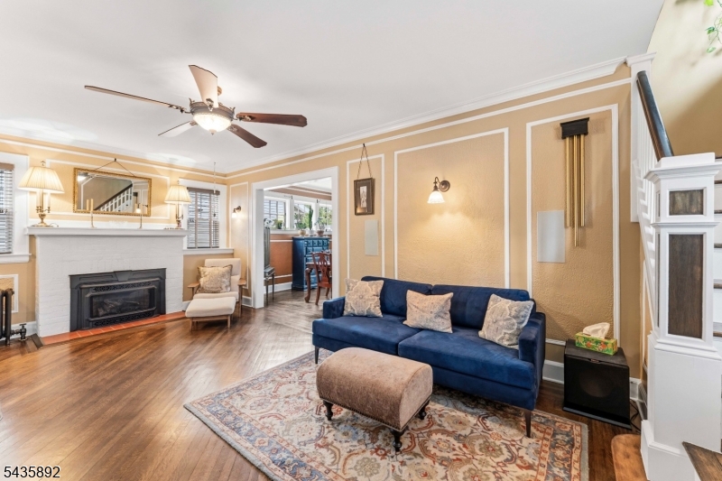 16 Coolidge Ave