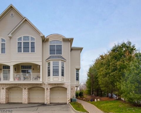 325 Edmonton Ct Livingston Twp. NJ 07039