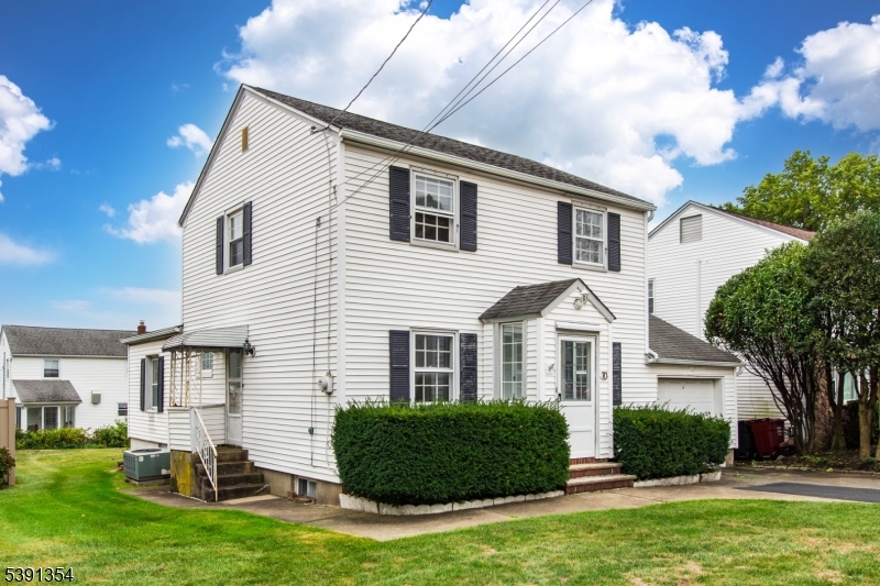 70 Gerard Rd