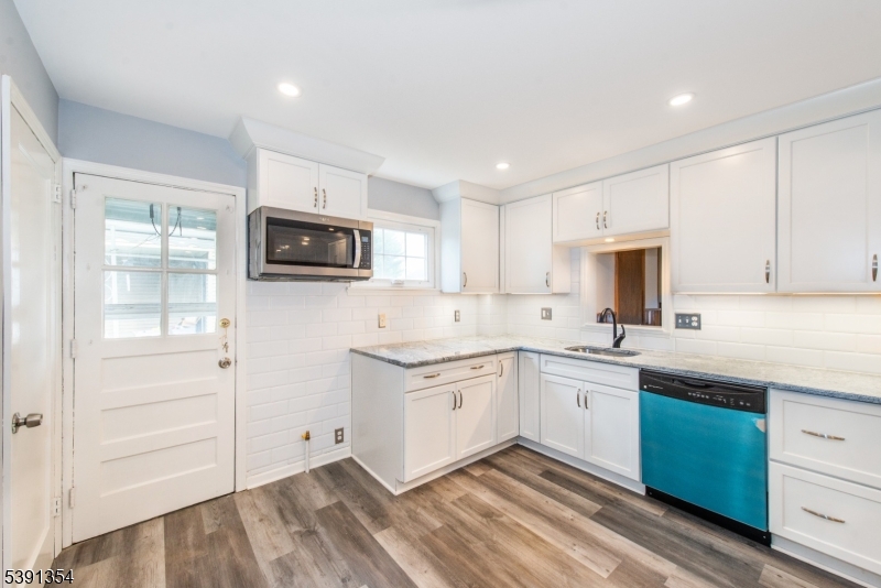 70 Gerard Rd