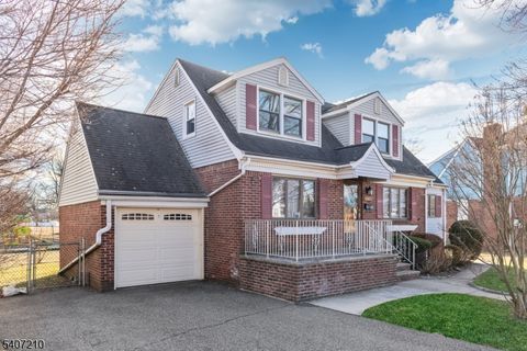 27-10 Urban Pl Fair Lawn Boro NJ 07410