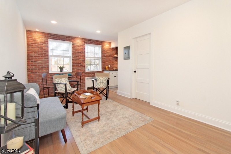 378 Claremont Avenue 3