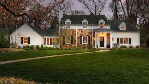 18 Bennett Pl Westfield Town NJ 07090