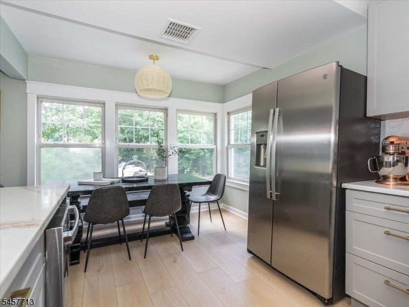 148 Grove St 2