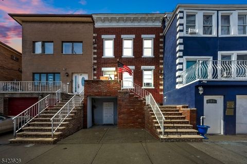 659 Kennedy Blvd Bayonne City NJ 07002